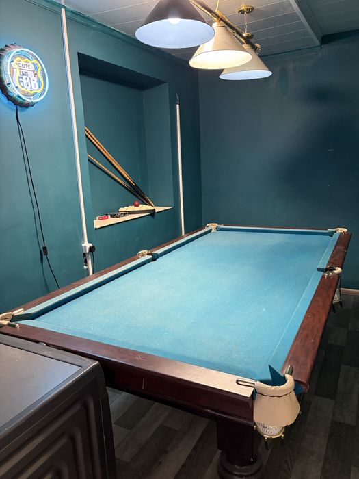 Бильярдный стол (комплект)