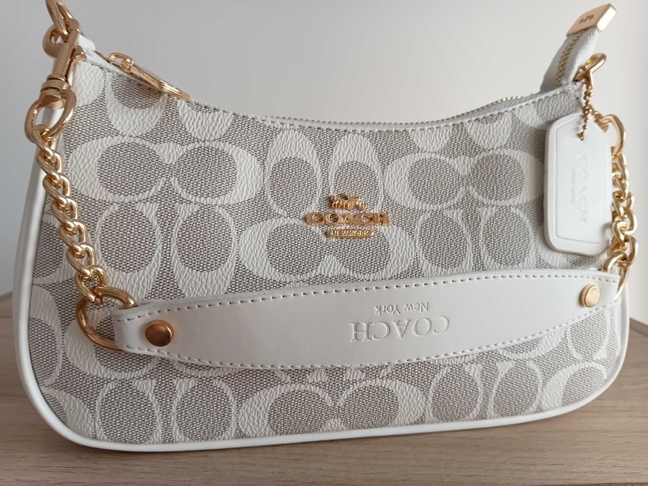 Geanta Coach eleganta