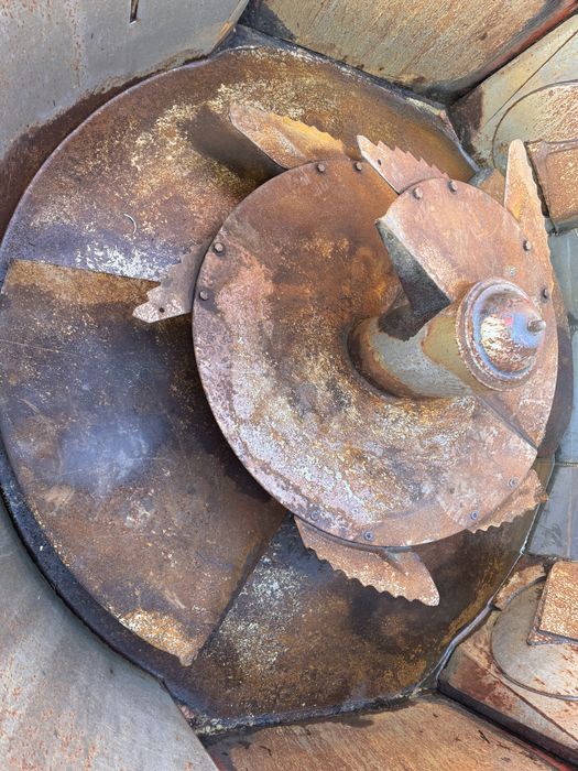 Remorca tehnologică / furajeră Siloking /Peecon / Trioliet  9m3