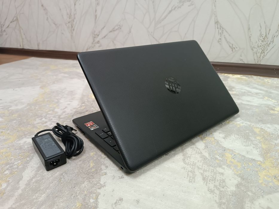 Ноутбук HP Ryzen 5 / 1TB Windows 10.