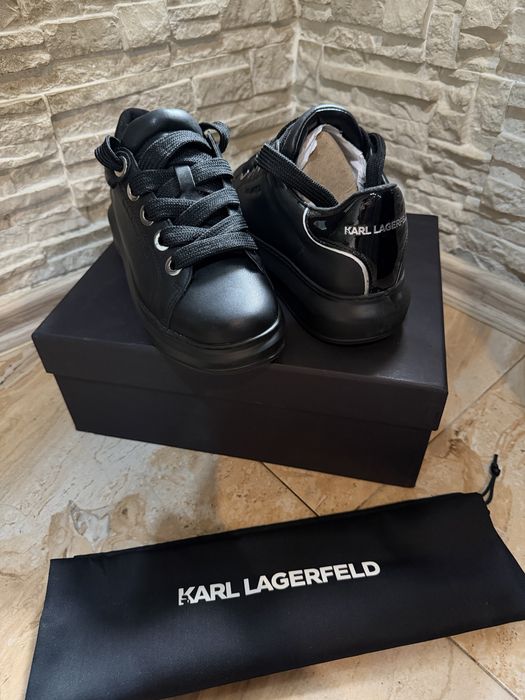 Karl Lagerfeld сникърси