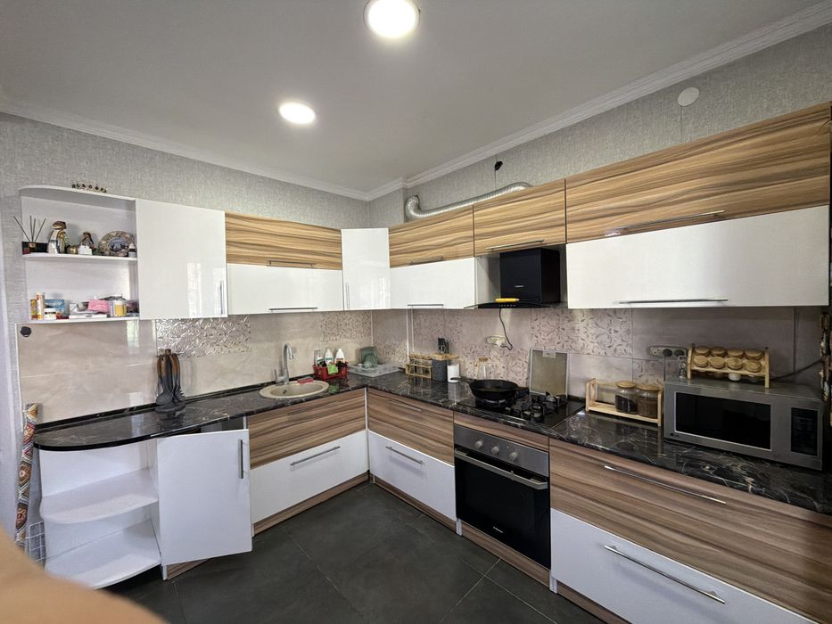 Кухонный гарнитур