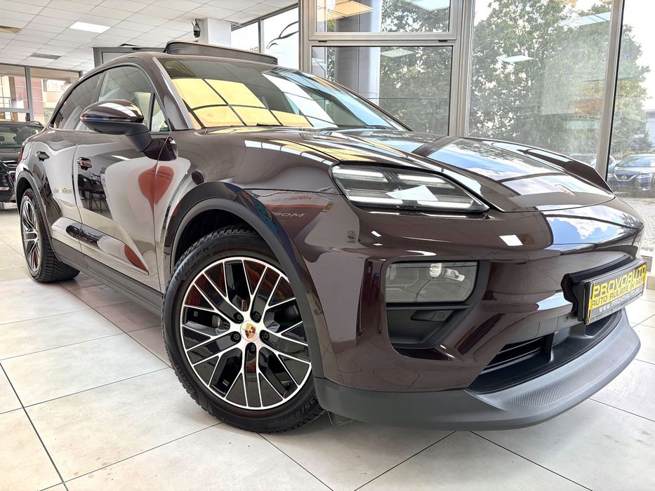 Porsche Macan 2025-02 | 408HP | Virtual | 2 X Navi | Pano | Bose | 26.000Km
