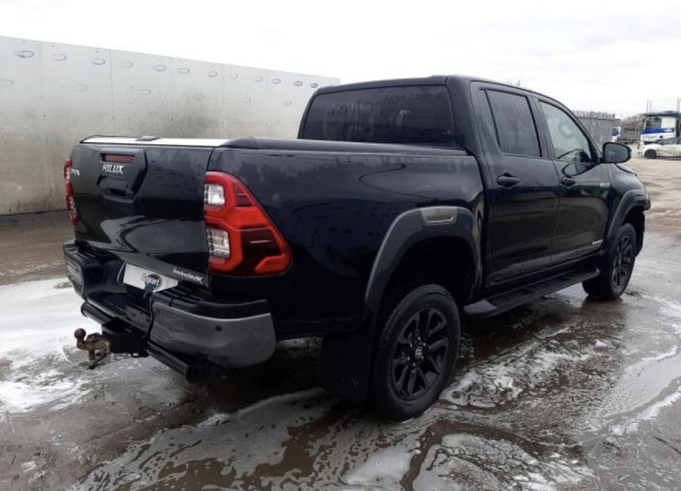 Dezmembrez Toyota Hilux Invincible 2020-2024 2.8 Automat