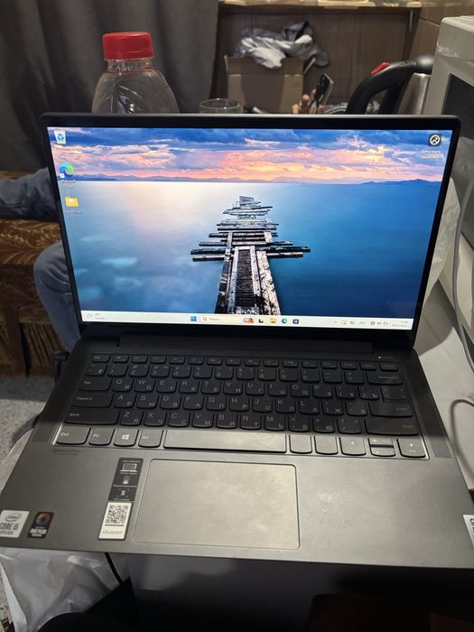 Ноутбук Lenovo Yoga