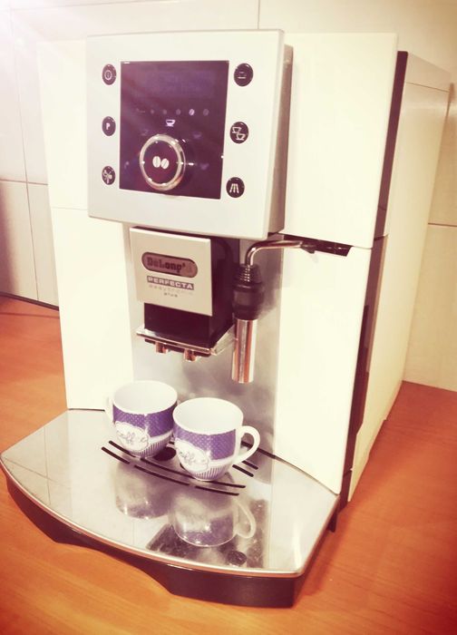Espressor Delonghi (boabe)
