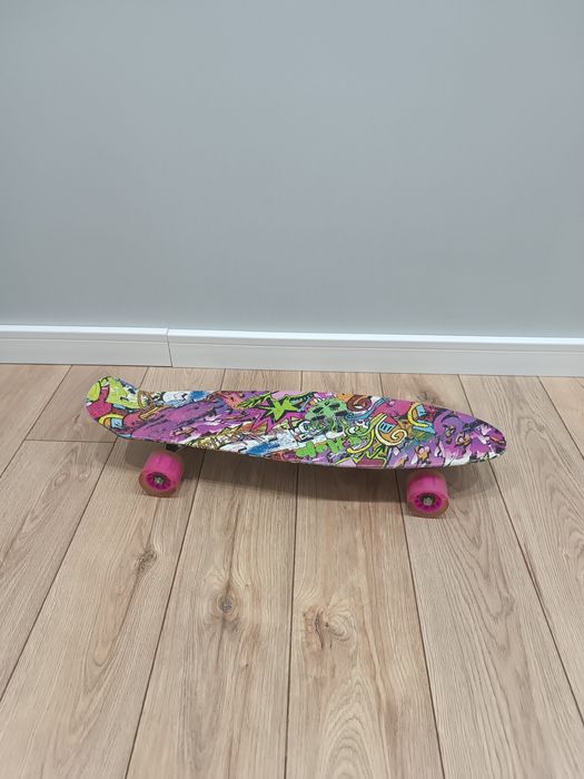 Скейтборд ,пинниборт