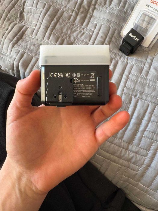 Светкавица Godox iT30 PRO за Sony (S) + накланящ се TTL адаптер.