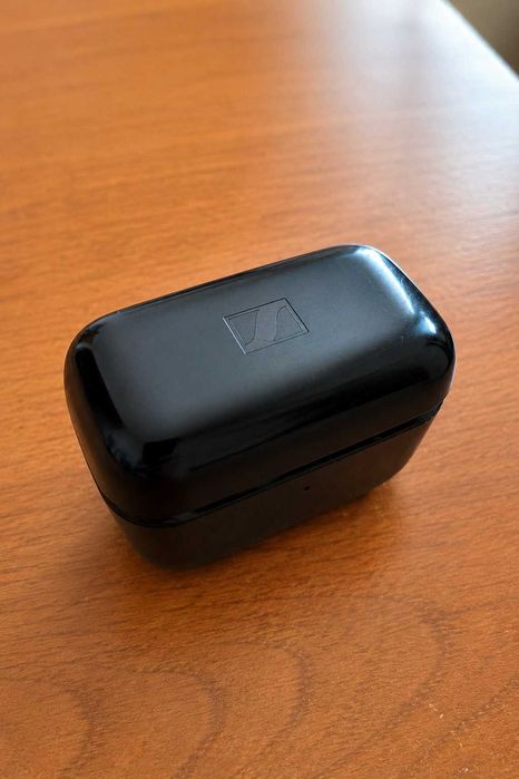 Sennheiser - CX True Wireless, кейс + лява слушалка