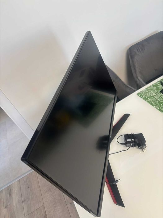 LG  27GL650F Геймърски монитор