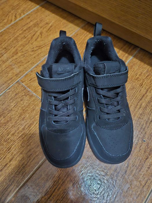Adidasi Nike baieti marime 31