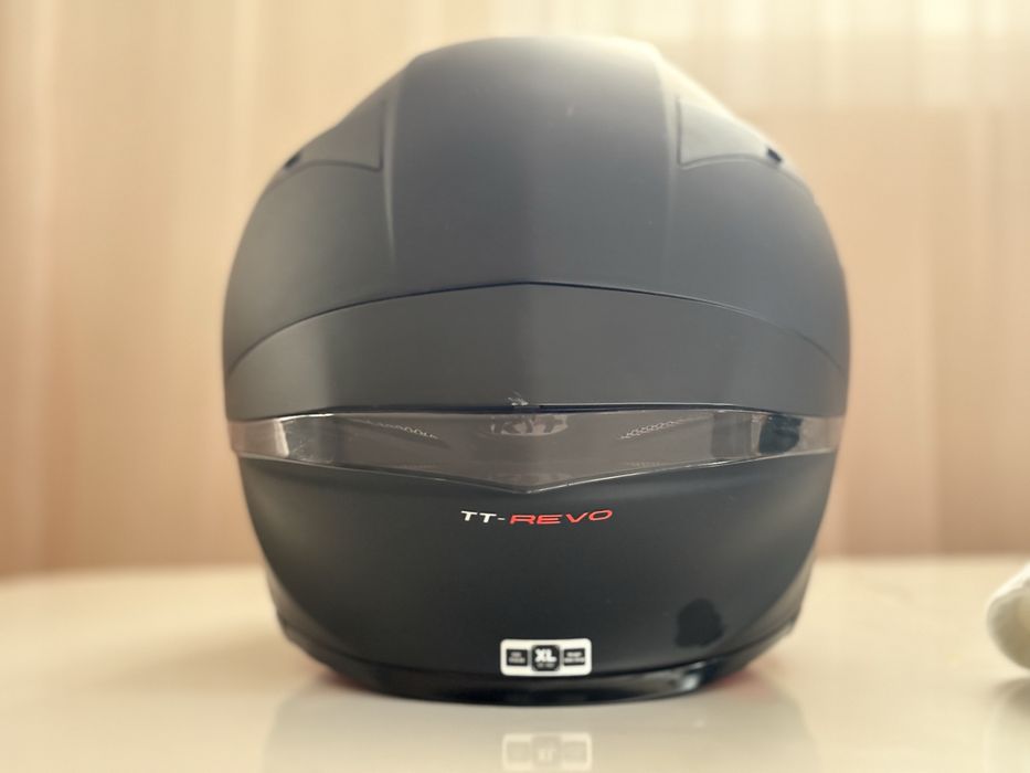 Каска KYT TT-REVO, черен мат, размер XL.