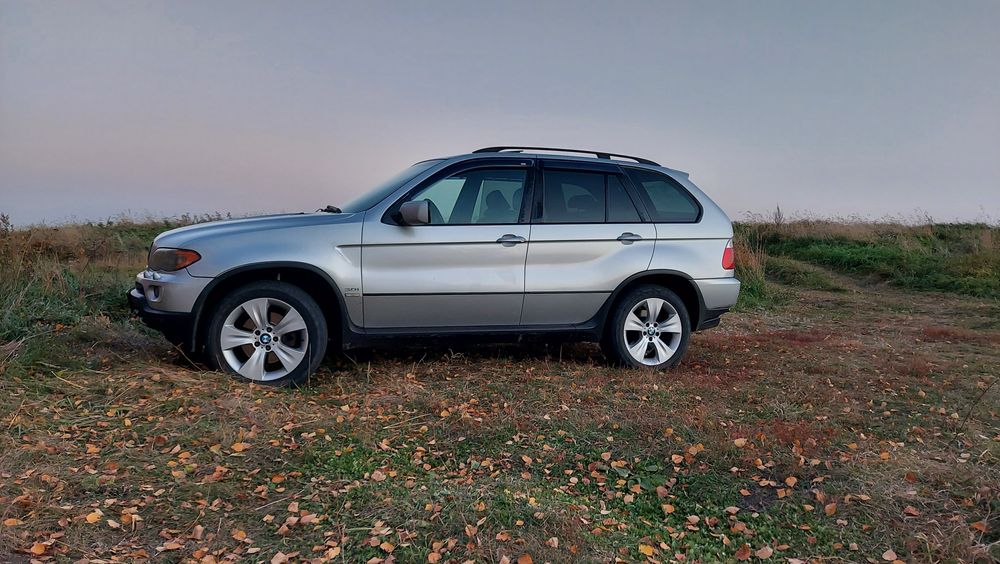 Продам бмв х5 е53