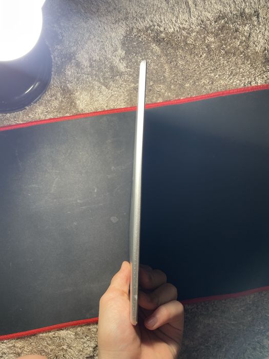 Ipad air 2  32гб либо 16