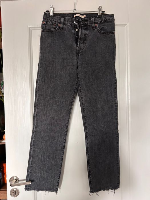 Blugi Levi’s xs
