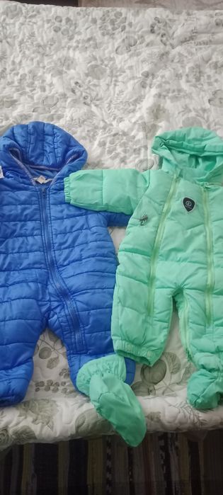 Продам комбезы и конверт