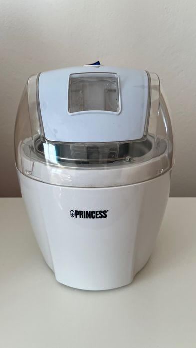 Продавам машина за сладолед