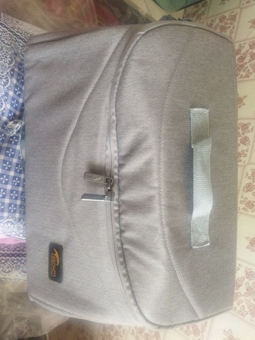 Продам Коляска универсальная 3 в 1 серый