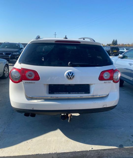 Calorifer incalzire electric 1K0963235F Volkswagen VW Passat B6
