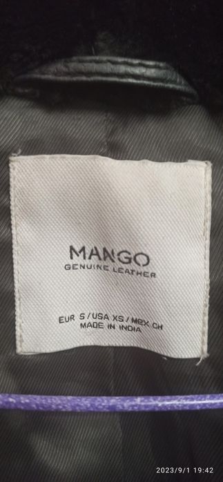 Кожаная куртка  Mango