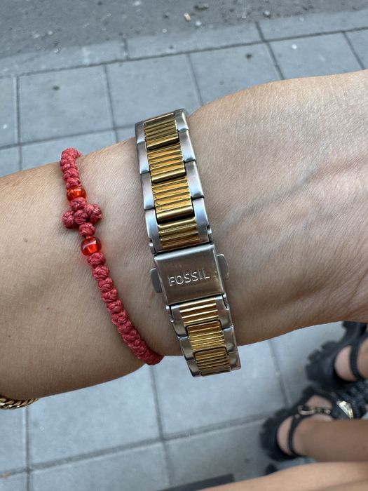 Дамски часовник Fossil в много добро състояние