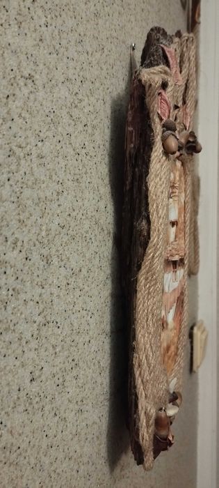 картини и пана от дърво