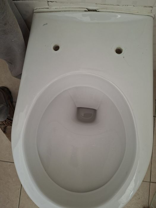 Унитаз под инсталяцию