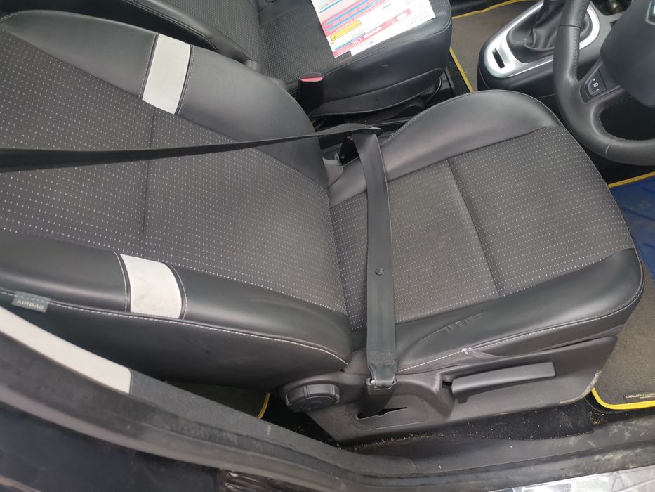 Interior semipiele Renault scenic 3 2011