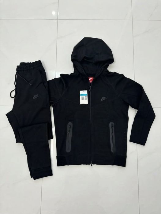 Trening NIKE Tech Negru / Set Complet