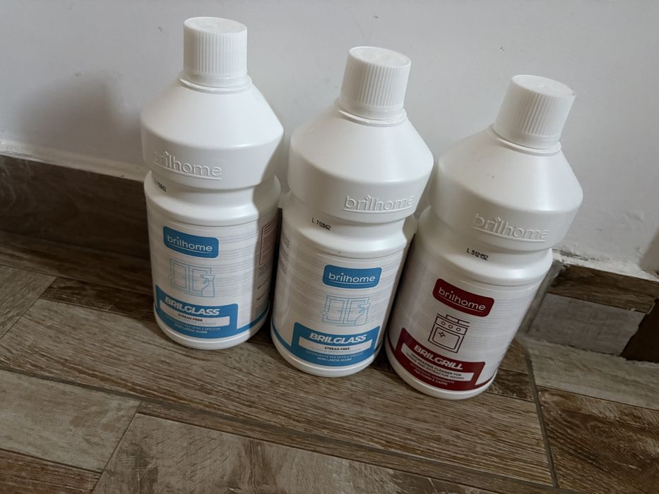 Vand aceste produse de curatenie CHOGAN  solutia minune de tigai arse si solutiile de geamuri cu efect antiamprenta