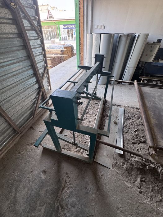 Tunuka va profil ishlov berish stanoklari sotiladi