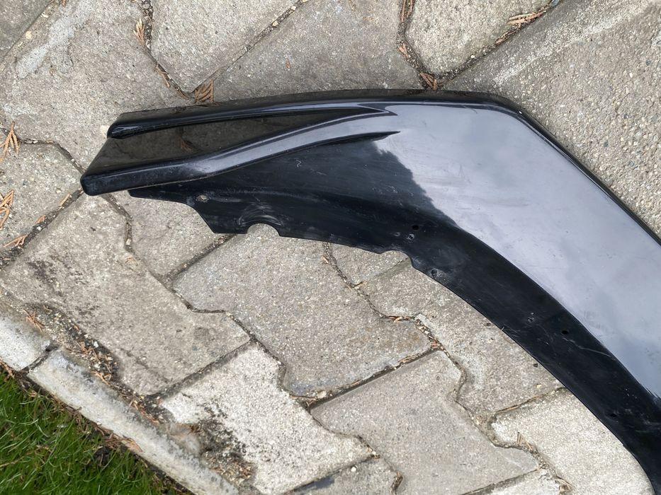 Lip, prelungire bara fata auto