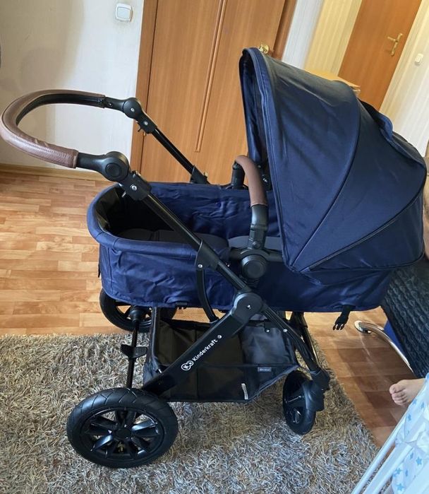 Продам коляску почти новую