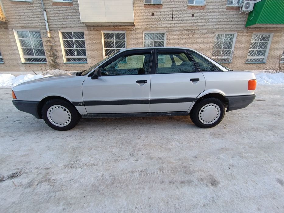 Продам Ауди 80 б3 в хорошем состоянии