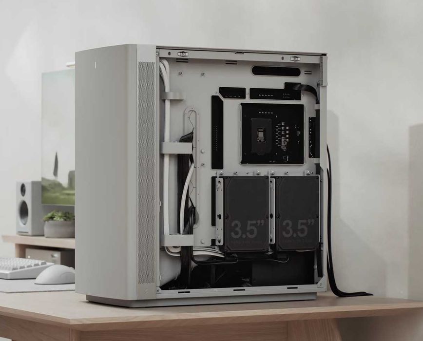 НОВИ ! Компютърна кутия Fractal Design Define One Light TG/BLACK SOLID