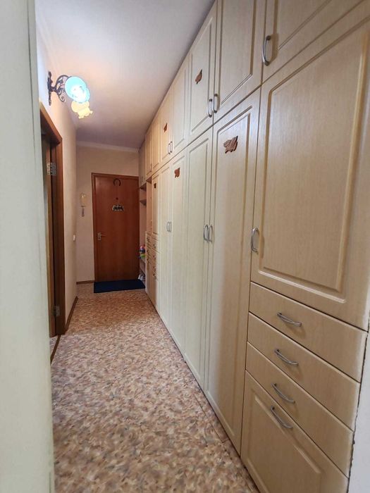 Продам 3-х комнатную квартиру
