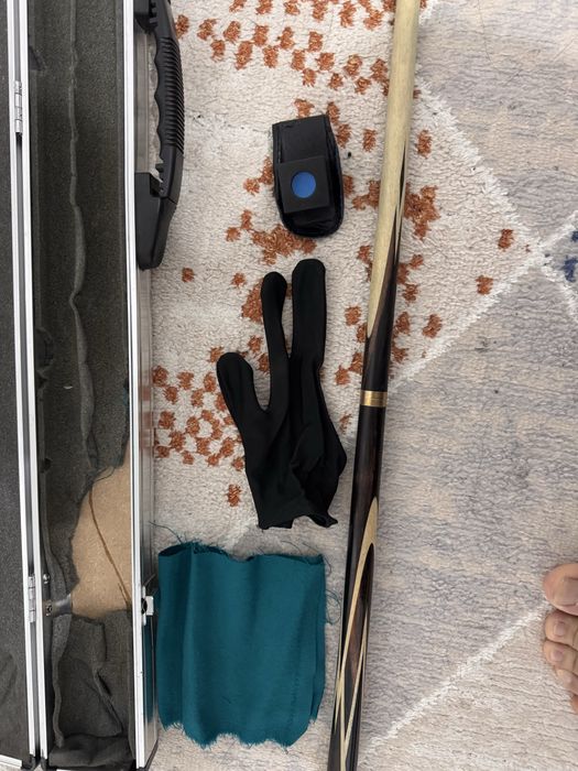 Продается Кии бильярдный