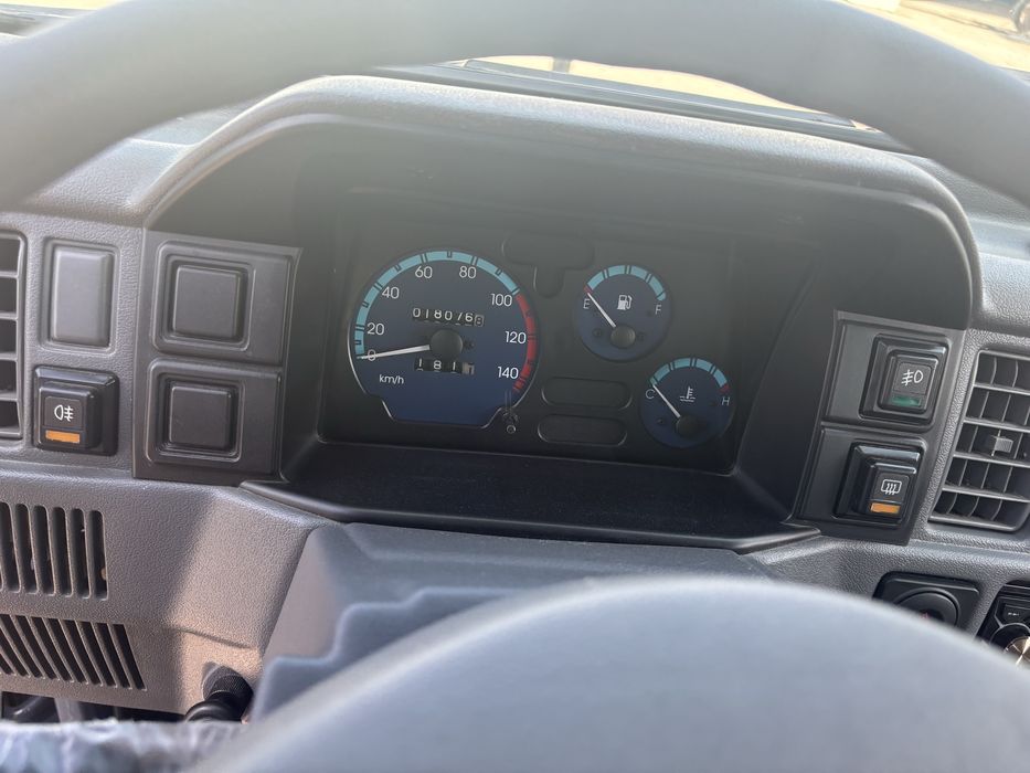 Damas 2025 Boshiga 850$ Blan