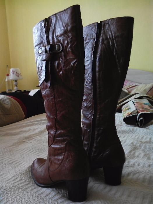 Дамски ботуши от естествена кожа