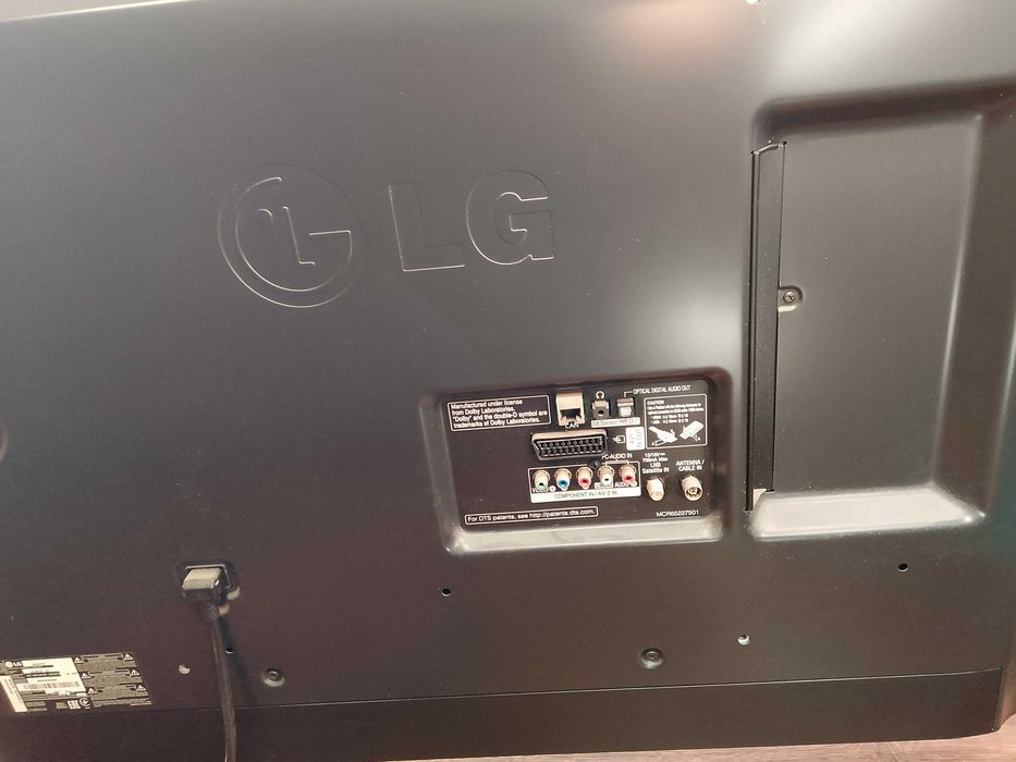 Телевизор на запчасти