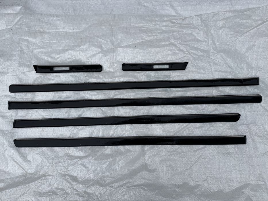 Молдинги Рестайлинг BMW E38