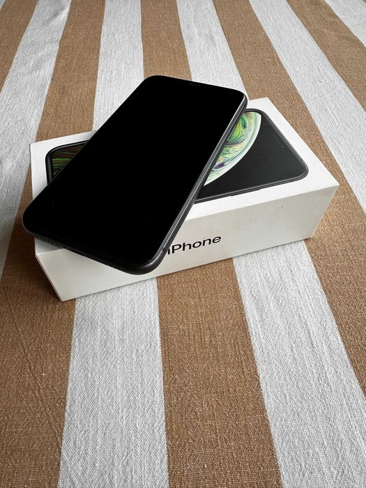 iPhone 11, 64 Gb, black