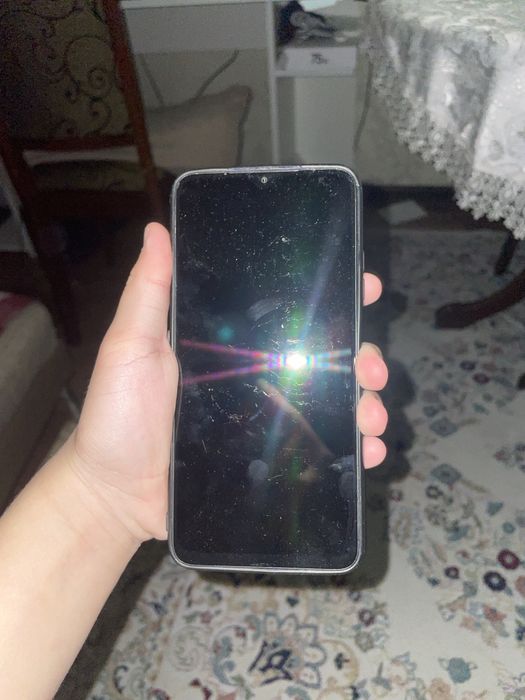 Продам телефон redmi t9