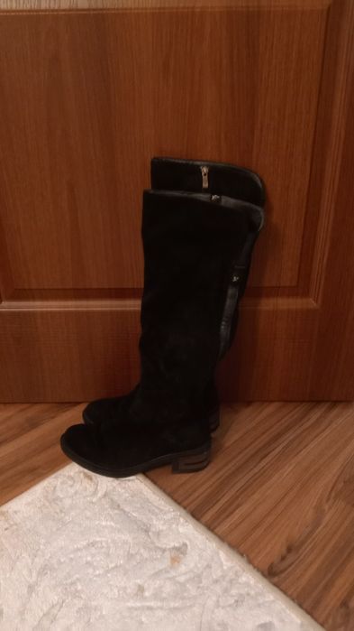 Продам сапоги женские