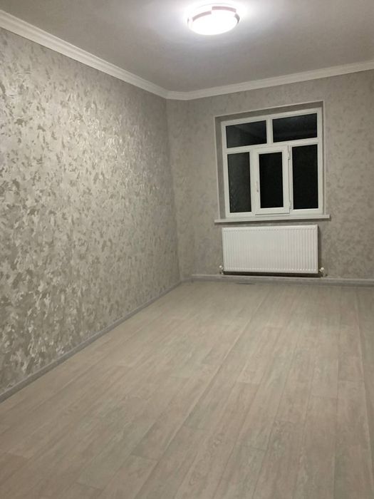 Облгаз олдида 2 хонали уй сотилади