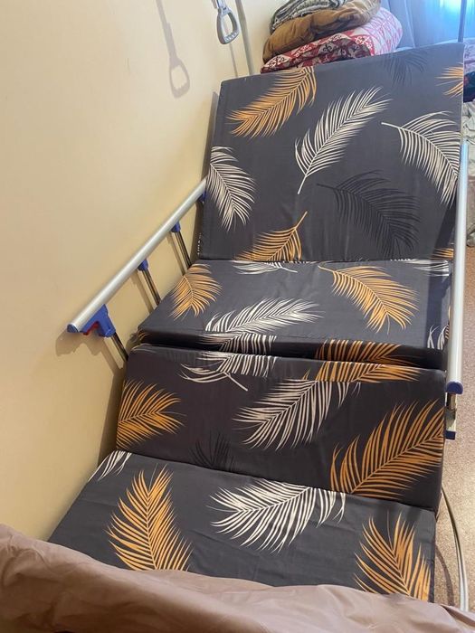 Медецински кровать