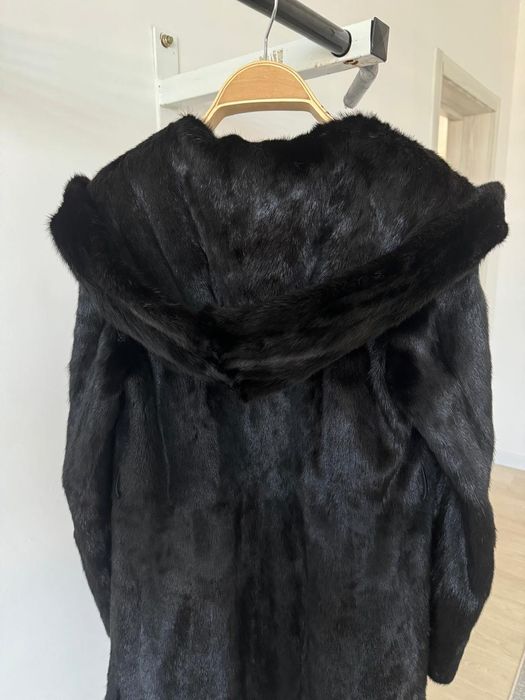 Срочно норковую шубу