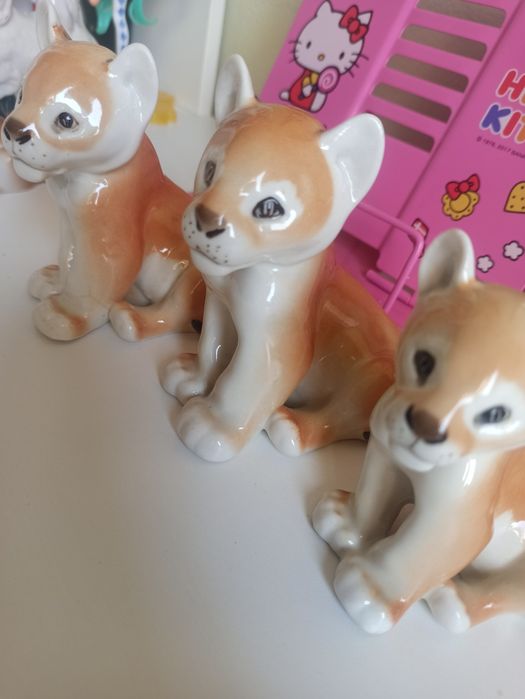 Статуэтки львята