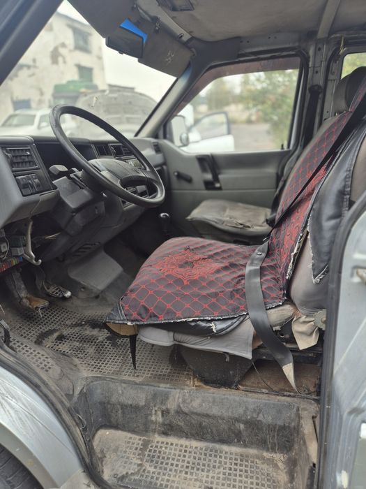 Продам автомобиль Volkswagen Transporter