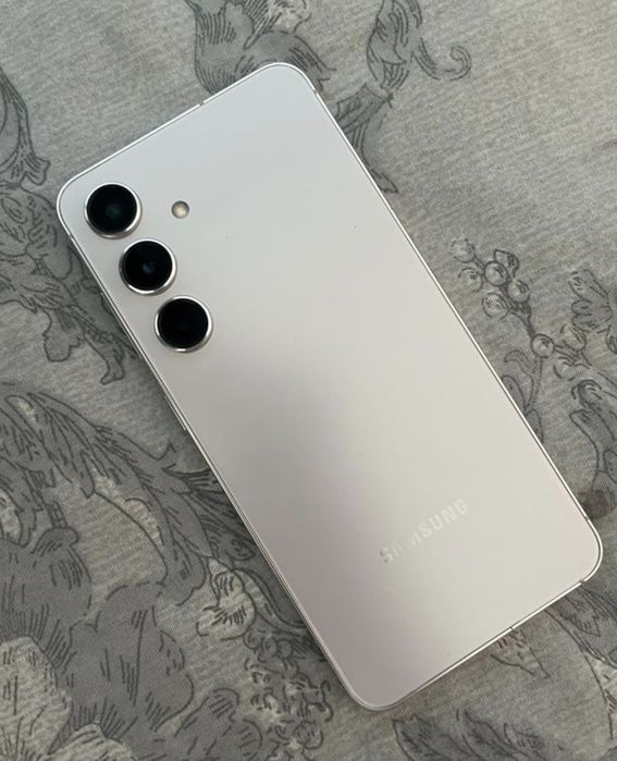 Samsung galaxy s24fe 256г